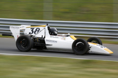1FVee260510-018