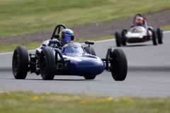1FVee260510-118